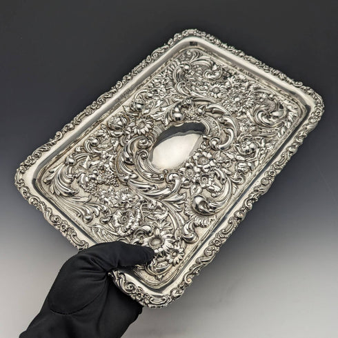 1902年 英国アンティーク 純銀 レリーフ彫刻 ドレッシングテーブルトレイ 306g